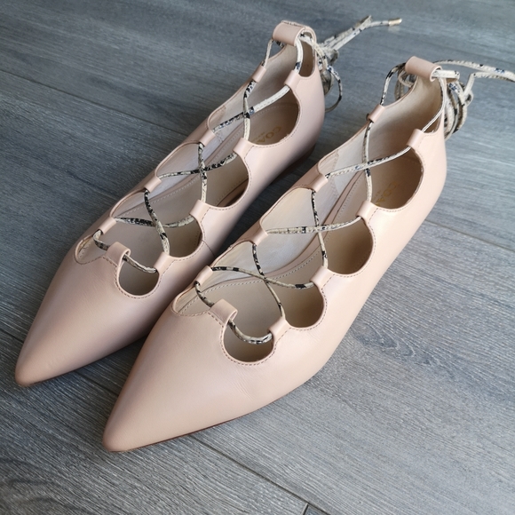 Coach Justine Leather Ghillie Lace Up Pointed Toe Ballet Flat in Nude - Picture 2 of 16